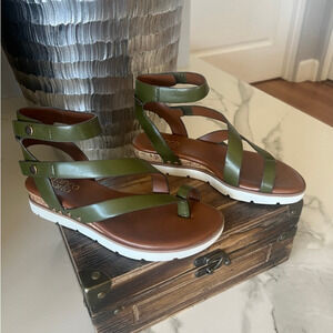 Franco Sarto Daven Sport Bottom Sandals in Olive